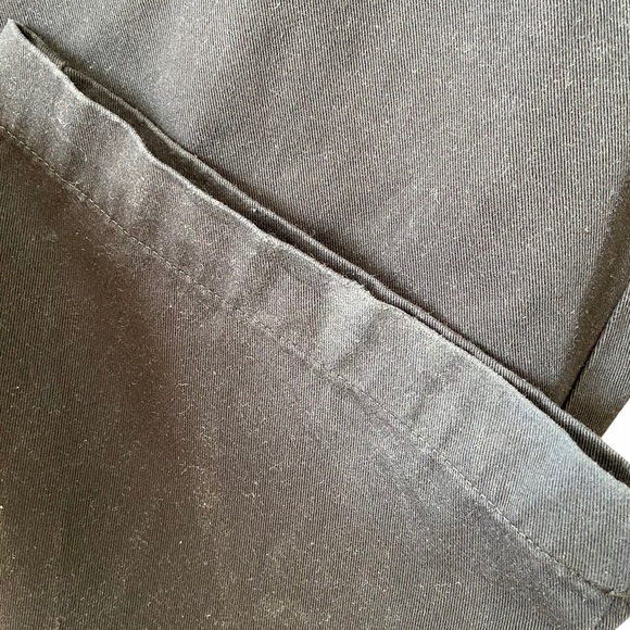 Croft & Barrow Men’s Black Khaki Pants, 33W x 30L - Picture 6 of 10